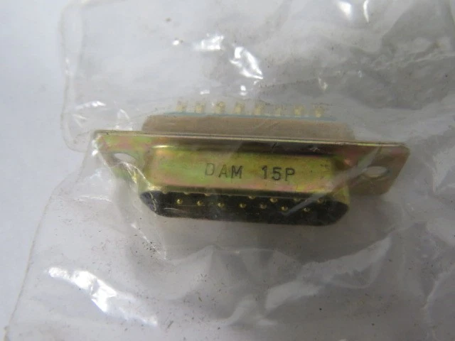 TRW Cinch DAM-15P D-Sub Connector 15-Pin ! NWB ! - Image 3 of 3