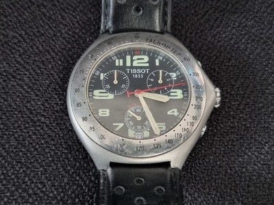 TISSOT S461-561 QUARZ CHRONOGRAPH UHR SCHWARZES & ROTES ZIFFERBLATT LEDERARMBAND EINE SCHÖNHEIT