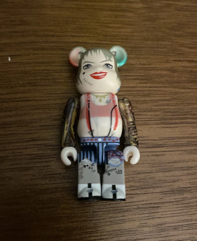 Bearbrick Be@rbrick Juguete 100% Medicom variante secreta sin tarjeta actualización 4 de junio Foto 2 de 2