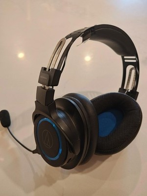 Audio-Technica ATH-G1WL RF Wireless Closed-Back Over-Ear Headphones - Black