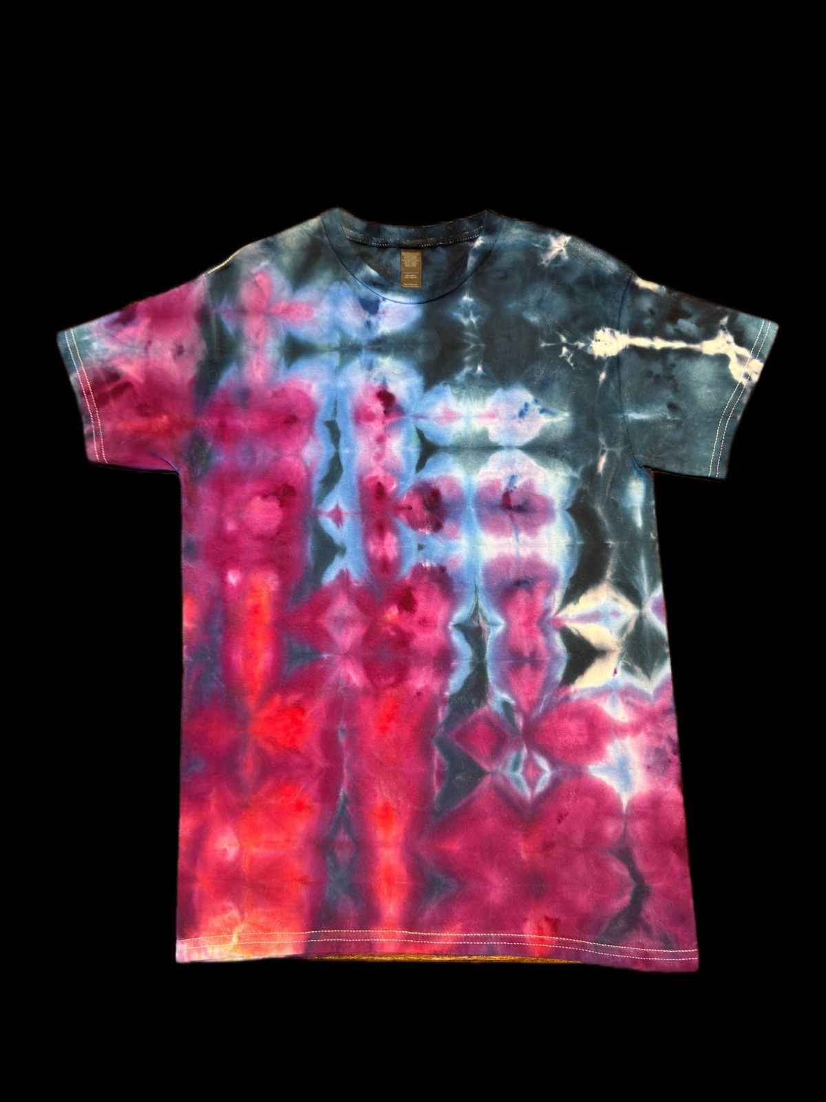 Hand Dyed Tie Dye Short Sleeve Shirt. Unisex For Men And Women. 100% Cotton.