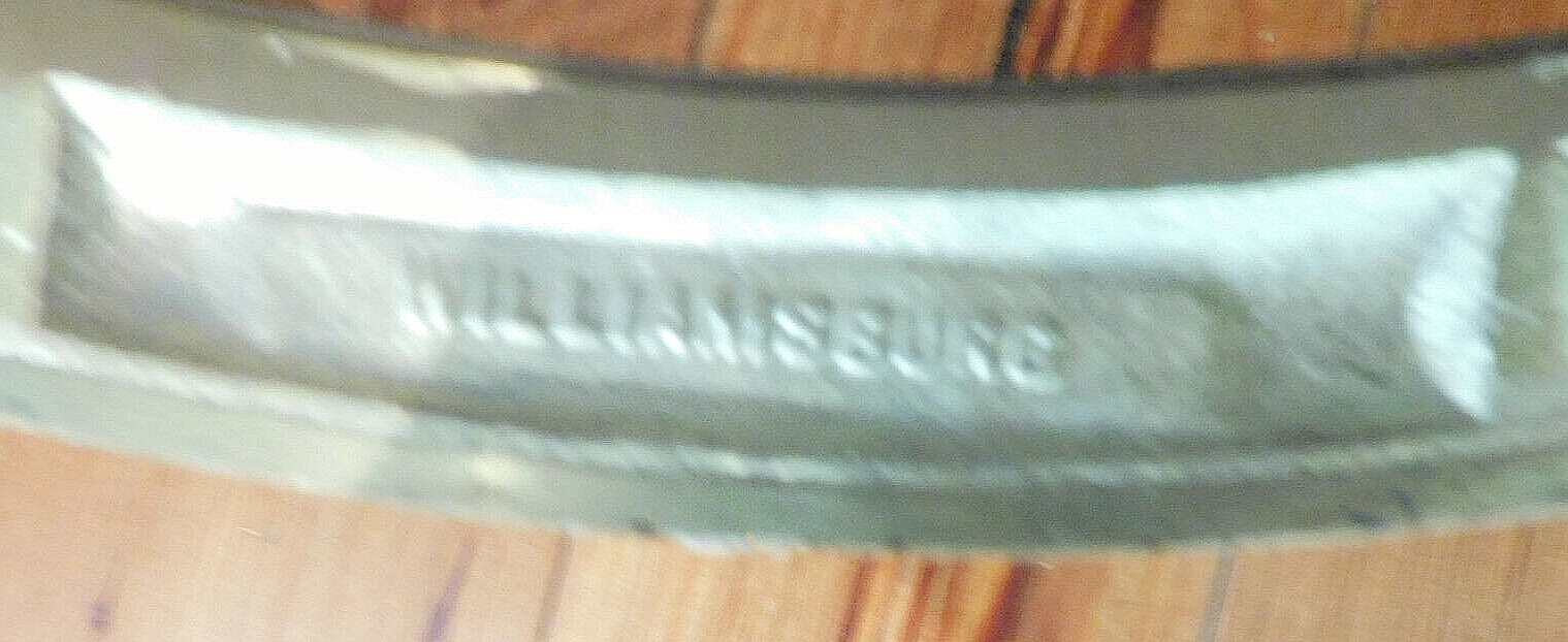 WILLIAMSBURG NEVER USED VIRGINIA METALCRAFTERS BRASS FIREPLACE FENDER