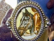 Beautiful Two Horse Head Picture Cab Centerpiece Silver Tone Western Belt Buckle