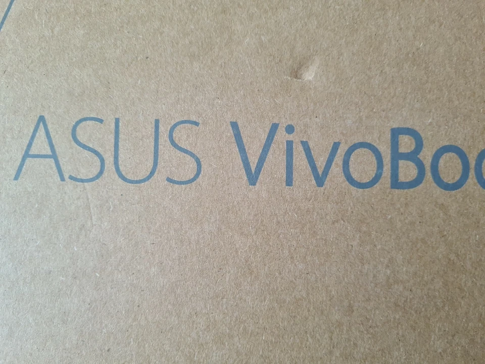 ASUS VIVOBOOK 14 R438D AMD RYZEN 3 4GB RAM 128G SSD. Win 11 Gradeable - Image 4 of 4