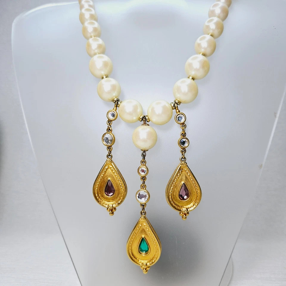 Ben-Amun Necklace Graduated Pearls Rhinestone Set Drops Retired Rare Design - Image 2 of 4
