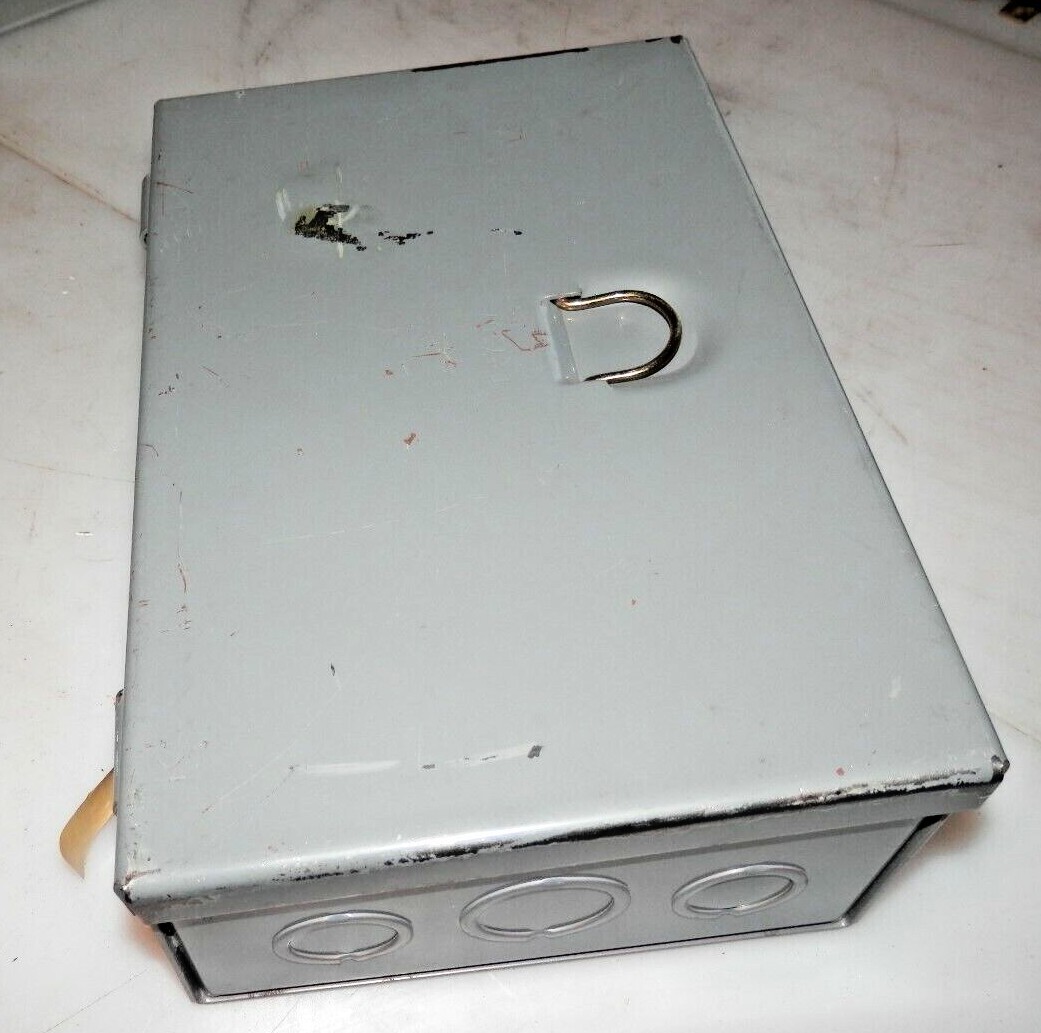 HOFFMAN 9" X 6" X 3" ELECTRICAL ENCLOSURE A-HE9X6X3