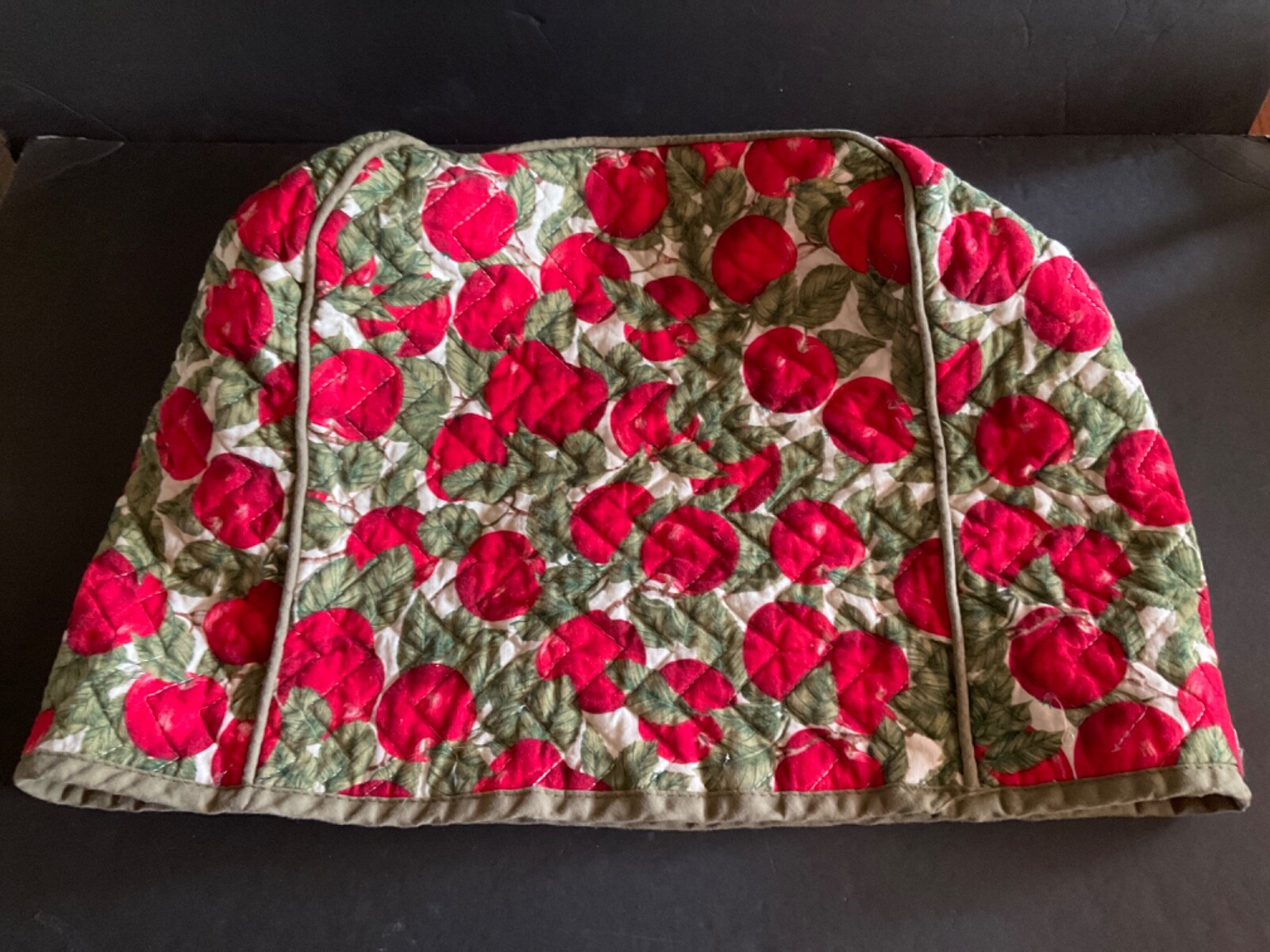 Red Apples Quilted Fabric KitchenAid Stand Mixer w/Bowl Cover