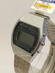 orient digital watch