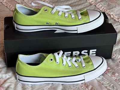 Converse, Nikes, Under armour, Adidas 