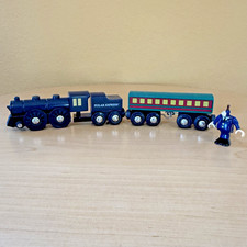 Brio POLAR EXPRESS ENGINE  TENDER  PASSENGER COACH 33426 Wooden Railway RARE