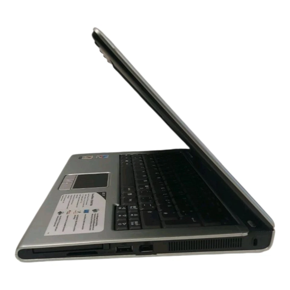 Acer TravelMate 3004WTMi / Difettoso, Parti Ricambio Vedi Descrizione #555 - Immagine 3 di 4