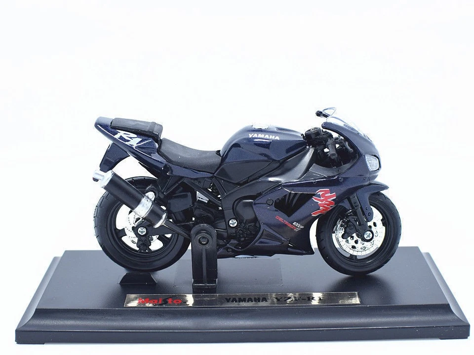 1:18 Maisto Yamaha YZF R1 Motorcycle Bike Model New in box - Image 4 of 4