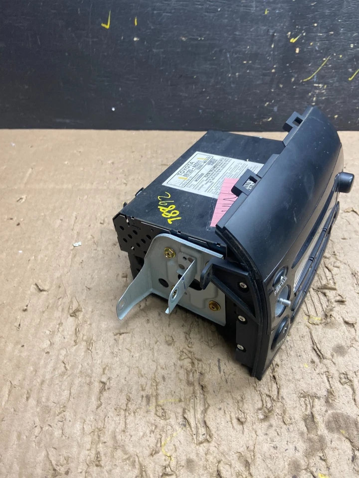 Receptor de radio Mp3 Toyota Sienna AM FM 2004 A 2010 CD WMA T8892 DG Foto 3 de 4