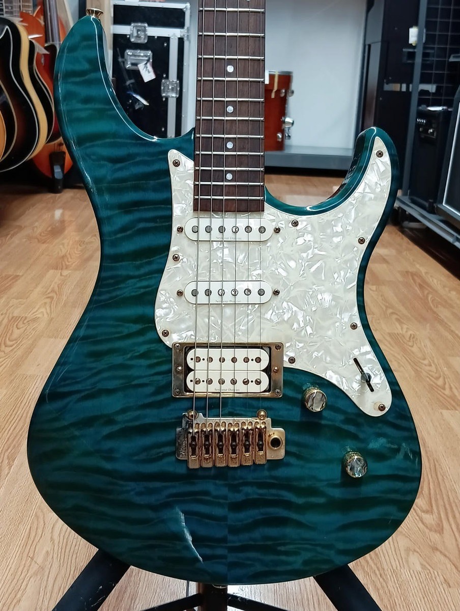 YAMAHA PAC812WX Pacifica 1997 ST Type Solid Body Electric