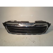 Calandre Peugeot 108