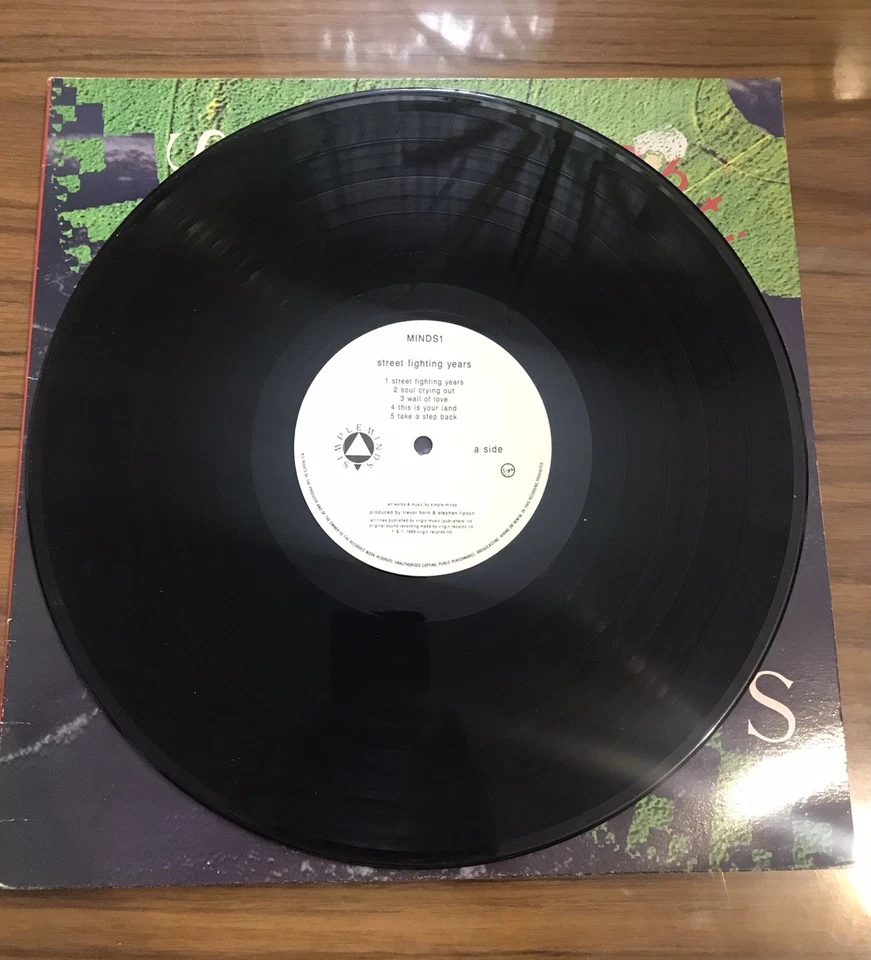 SIMPLE MINDS Street Fighting Years LP 1989 Vinyl Record Original Gatefold Album - Image 4 of 4