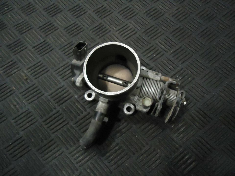 2006 KIA SPECTRA EX SEDAN 2.0L FWD A/T THROTTLE BODY - Image 4 of 4