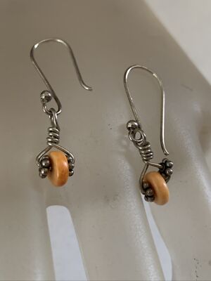 NICE VINTAGE STERLING SILVER SMALL SPINY OYSTER DROP DANGLE EARRINGS