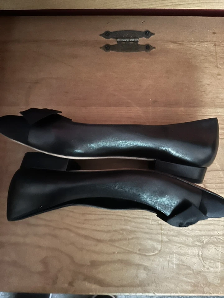 Vaneli - Zapatos negros con lazo en la puntera - Talla 10 M Foto 2 de 4