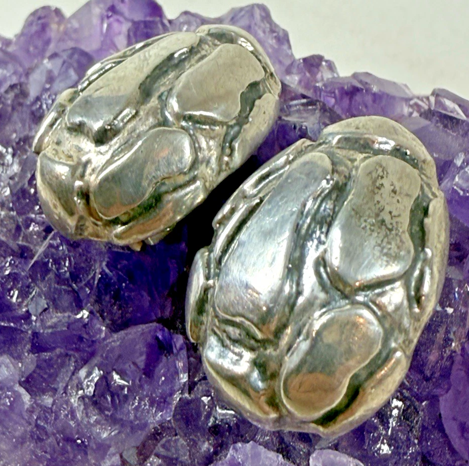 Pendientes de clip hinchados modernistas de plata de ley 925 SSD Simon Sebbag Designs Foto 4 de 4