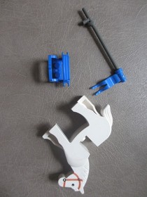 LEGO Castle Minifigure Knight's Stronghold 6059 Original Blue Saddle, Horse Flag