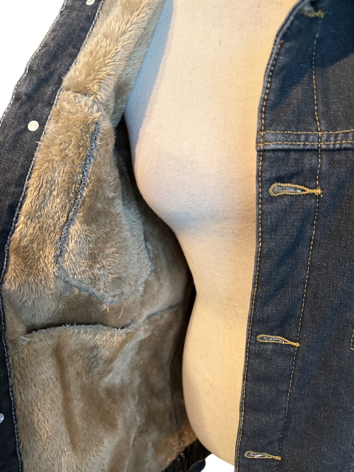 Winter Fully Lined Jean Jacket Mid Length Faux Fu… - image 2