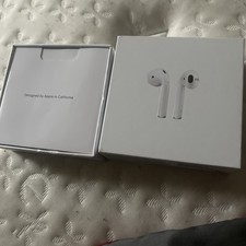 Apple AirPods Wireless Bluetooth In-Ear Headphones White Charging Case