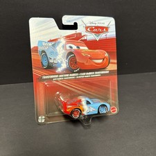 Disney Pixar Cars Cars Metal Transforming Lightning McQueen Diecast NIP