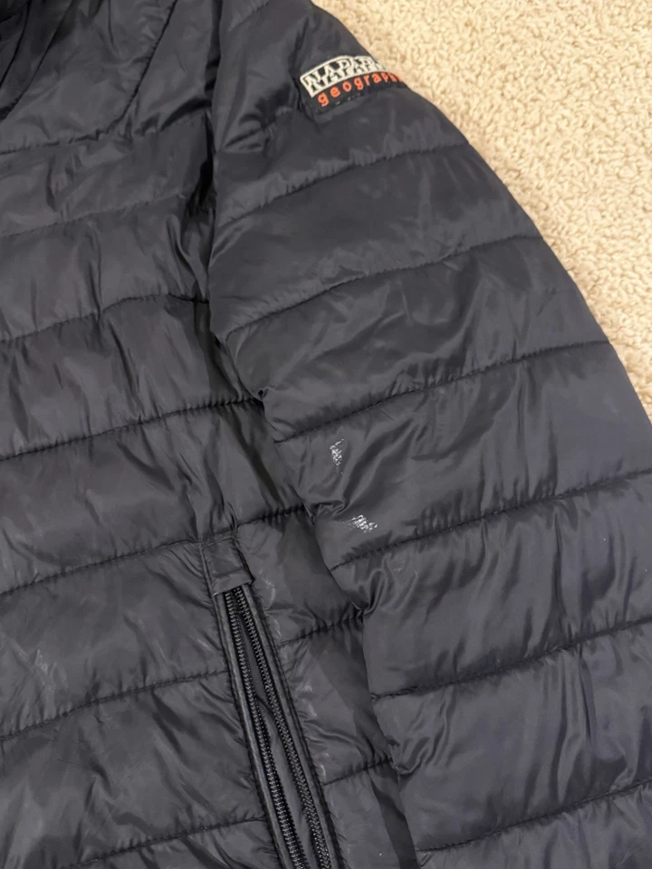 Napapijri Aerons S 2 Chaqueta acolchada para hombre Abrigo de invierno acolchado aislado Talla M Usado en excelente estado Foto 3 de 4