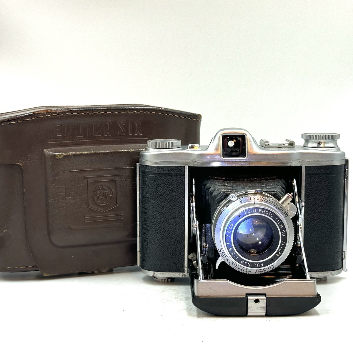 EXC5] Fujifilm Fuji Fujica Six 6x6 66 Medium Format Film Camera
