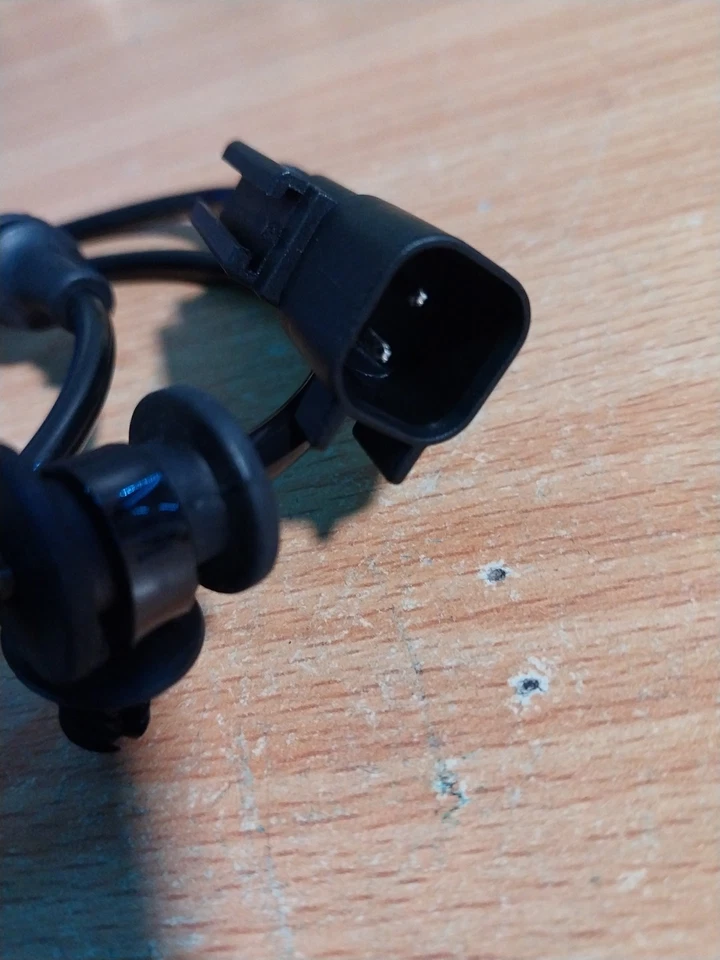 Sensor de velocidad de rueda trasero ABS ARA1613 Ford Lincoln 13-19 Flex MKT Taurus MKS Foto 3 de 3