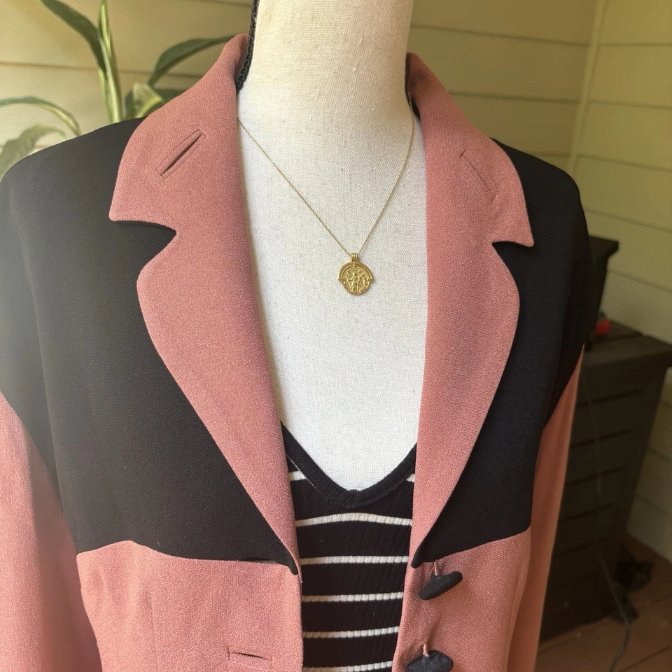 Blazer Zelda Color Block dos anos 90 vintage | Jaqueta preta e malva de dois tons | Tamanho 6 RARO - Imagem 2 de 4