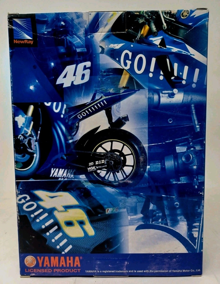 New Ray Yamaha YZR-MI Model kit rider: Valentino Rossi 1:12