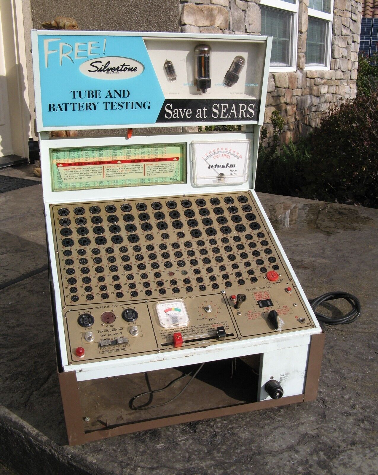 Vintage Large Sears Silvertone Tube Tester & Store Display U-Test-M 1900 Amp