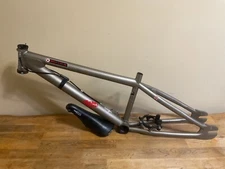 FREE AGENT HELLCAT 24  BMX jump trail Dirt Bike Frame heavy duty rare model