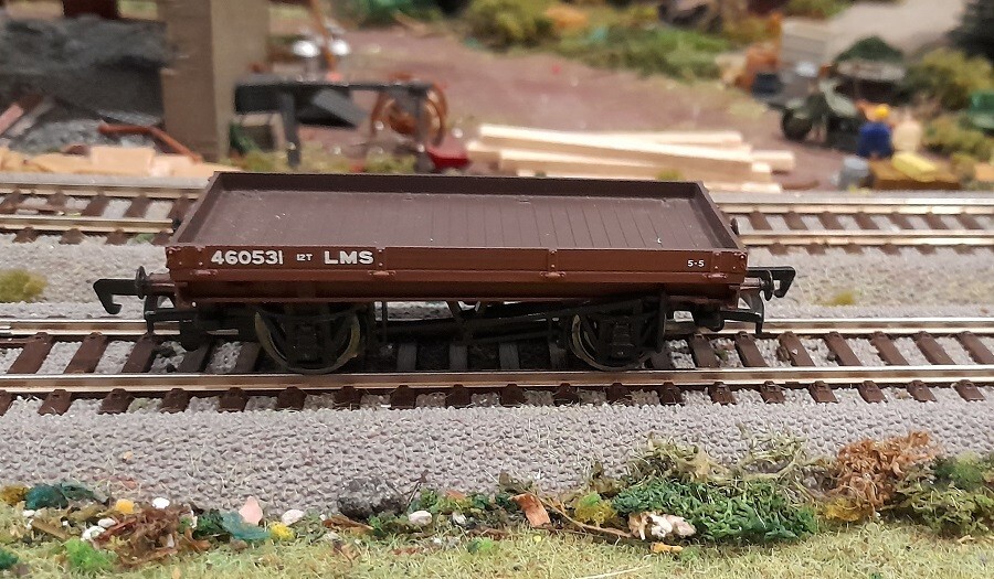 Picture 2 of 8