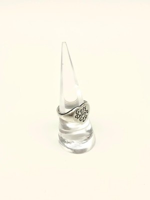 Girls don't cry Bill wall leather リング