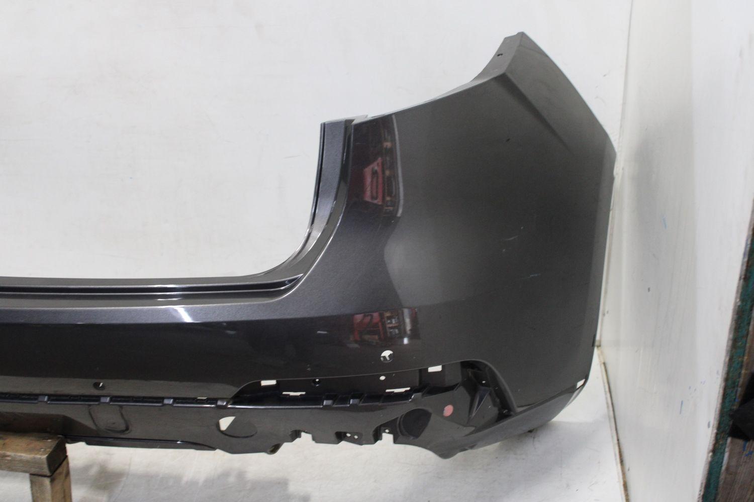 Rear Bumper Assembly MASERATI LEVANTE 21