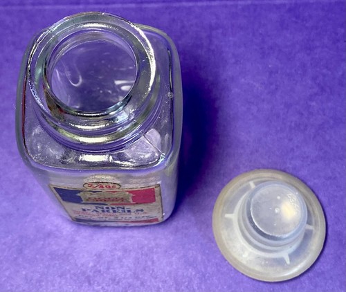 Vintage 1950s DURAGLAS Owens-Illinois Glass Jar / Mfg. in Gas City, Ind. / 3 oz - Picture 8 of 8