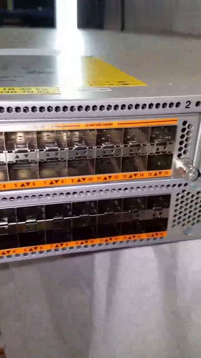 Cisco Nexus N5K-C5596UP V02 48 Port 5596UP Switch W/ DUAL PSU + 2