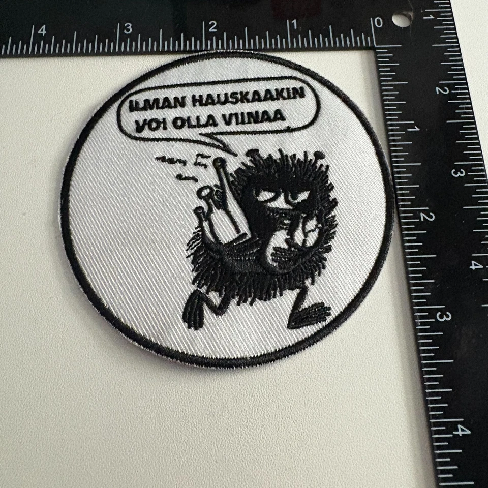 Ilman Hauskaakin Voi Olla Viinaa Black-Trim Sewing Craft Embroidery Sew-On Patch - Image 3 of 3