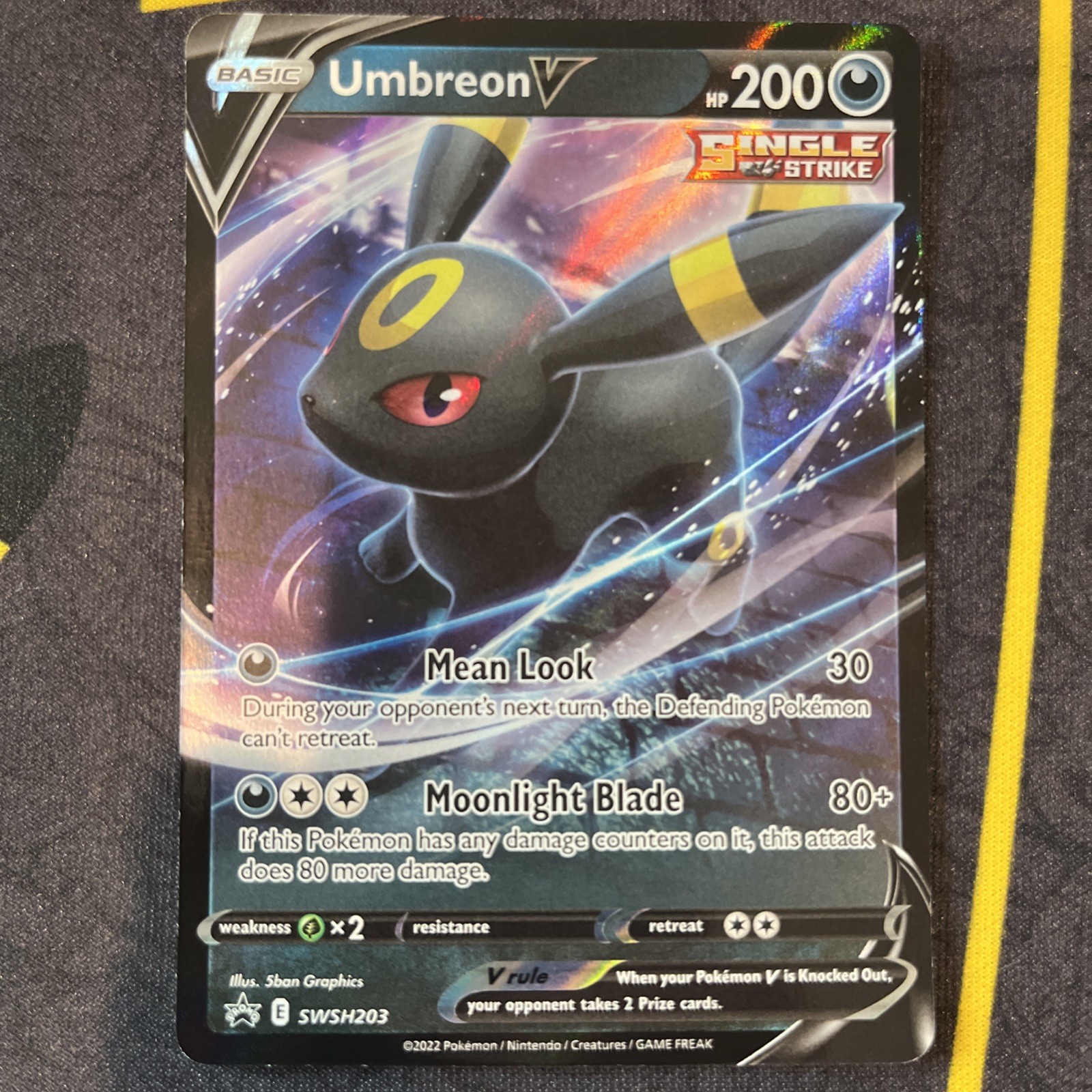 Pokemon Black Star Promo Umbreon V SWSH203