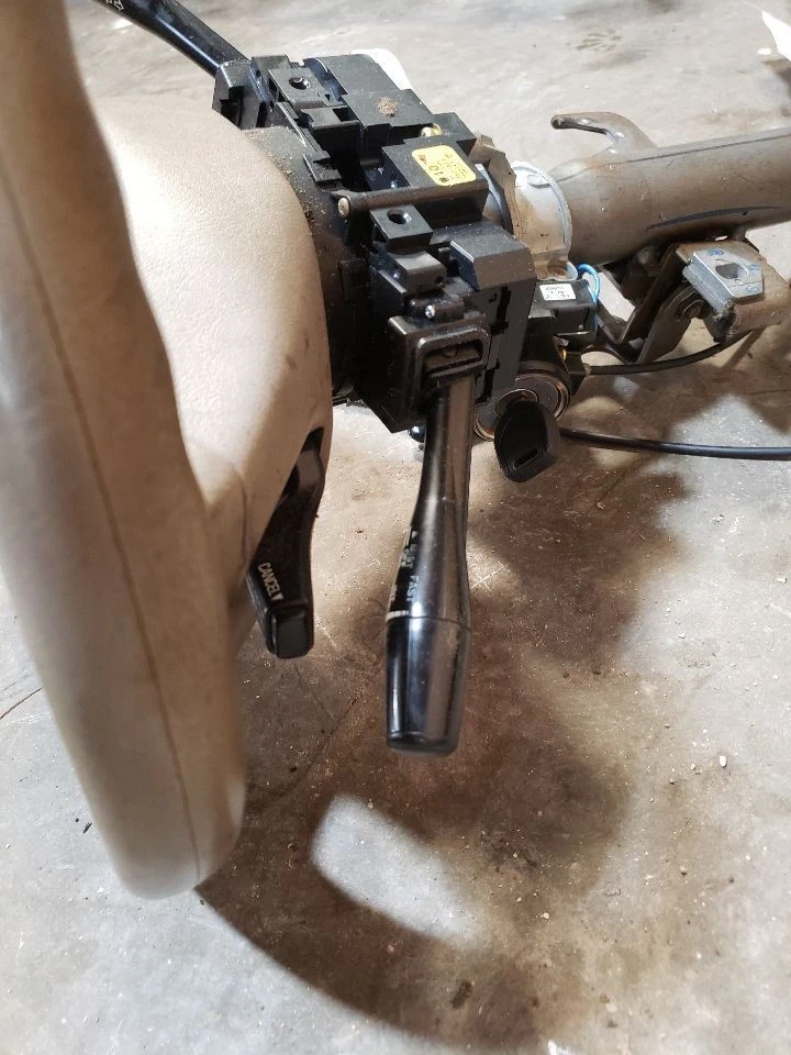 Steering Column Floor Shift With Immobilizer Fits 99-03 GALANT 1412763 - Image 2 of 4