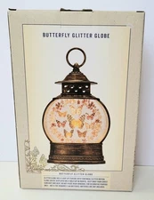 CRACKER BARREL BUTTERFLY GLITTER GLOBE IN ORIGINAL BOX- HARD TO FIND