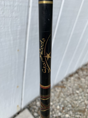 delux fishing pole Rod Stainless Steel Fishing Rod Luxury Fishing Super Hard Metal Hand Rod and Reel Set Retractable Fishing Rod Portable, Offshore Rods these rods will take the pounding the sport hands out Jarvis Walker Deluxe Black Queen