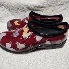 Sloggers Women's Garden Shoe Chickens Barn Red, Size 8, Style 5116CBR10