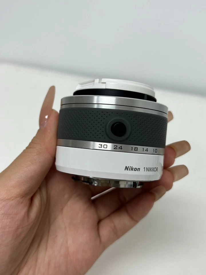 Nikon 1 nikkor 10-30mm f/3.5-5.6 Camera Lens J1 J2 J3 J4 J5 V1 V2 V3 - Image 4 of 4