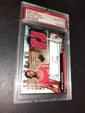 2004 Spx Autographed Rookie Jersey Game Used Ben Gordon PSA 10