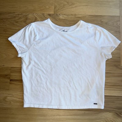 Hollister Must-Have Collection white baby tee size XL