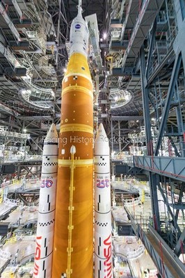 2026 JAN 17th 8x10 Photo VAB ROLL OUT NASA ESA SLS Artemis II Moon ROCKET LC-39B